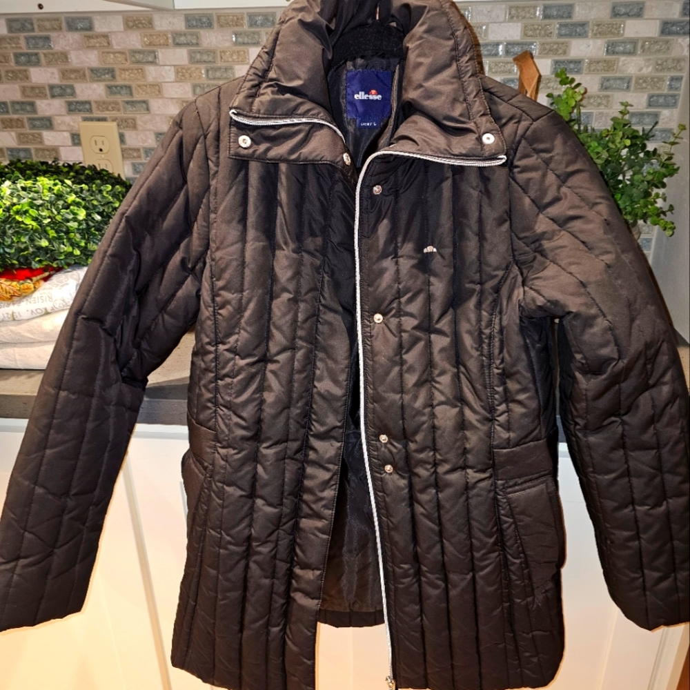 Womens Black Ellesse Large Winter Coat